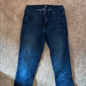 Gap jeans great condition super stretchy